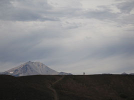 hikers on the rim, and lassen peak