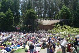 the San Francisco Symphony playing at Stern Grove