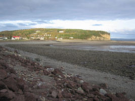 village of Alma at low tide; compare to high tide below