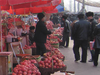 pomegranates, kashgar market