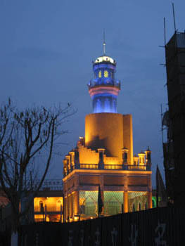 Kashgar mosque at night