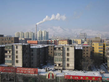 an unusual clear morning in Urumqi
