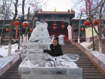 Joy with fish ice sculpture